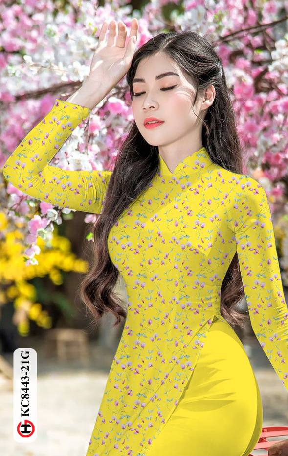 1621684095 48 vai ao dai mau moi vua ra (7)